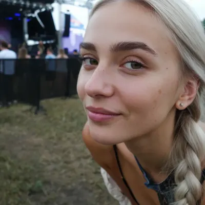 Полина, 26